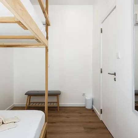 Madalena E Хостел *