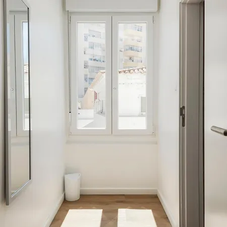 Hostel Madalena E Faro