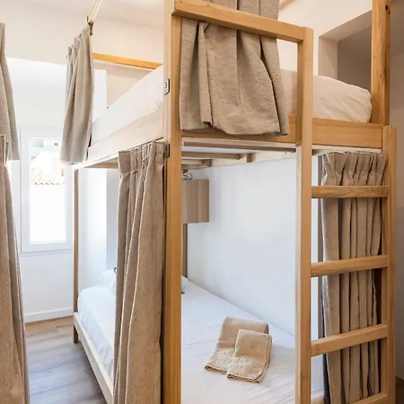Hostel Madalena E