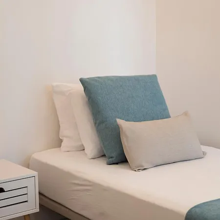 Hostel Madalena E
