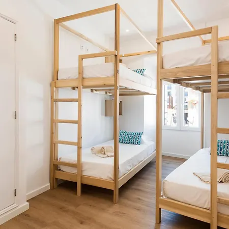 Hostel Madalena E Faro