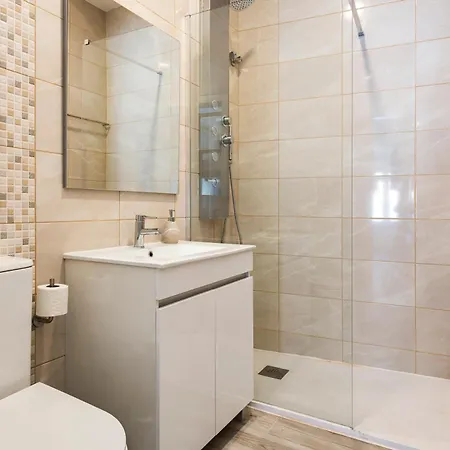 Madalena E Hostel Faro